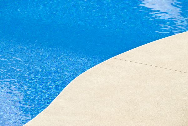 Cost of Pool Deck Construction in Mooresville