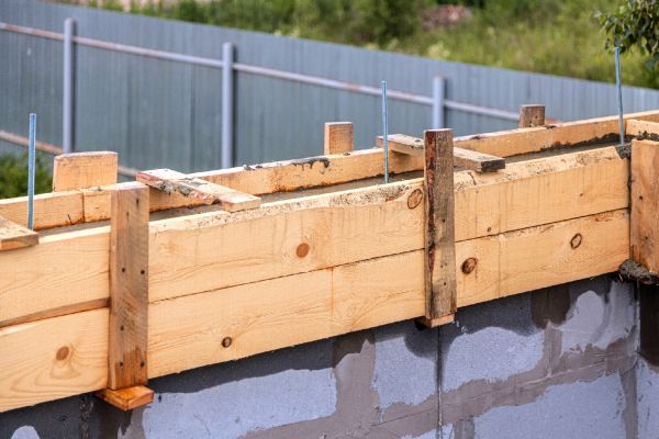 Cost of Poured Wall Construction in Mooresville