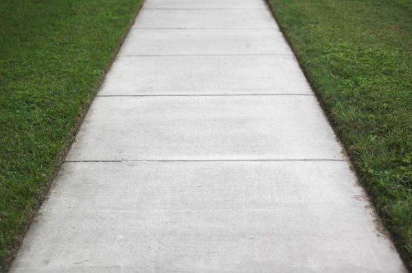 Cost of Concrete Walkway Replacement in Mooresville