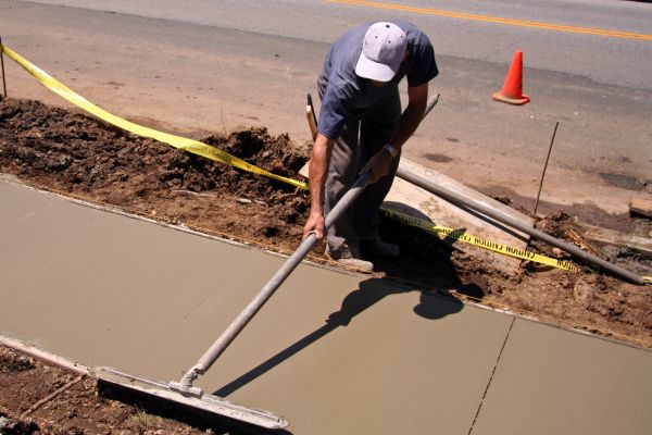 Cost of Sidewalk Building in Mooresville