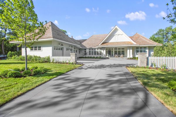 Cost of Driveway Concreting in Mooresville